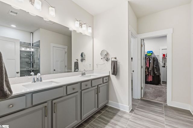 404 Cattail Hollow Way, Simpsonville, SC 29680