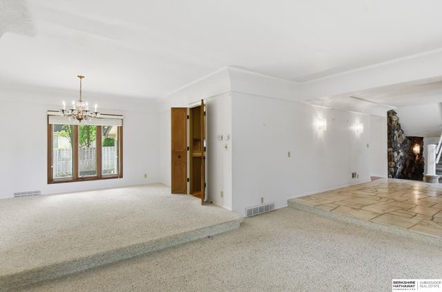 13025 Shirley Street, Omaha, NE 68144