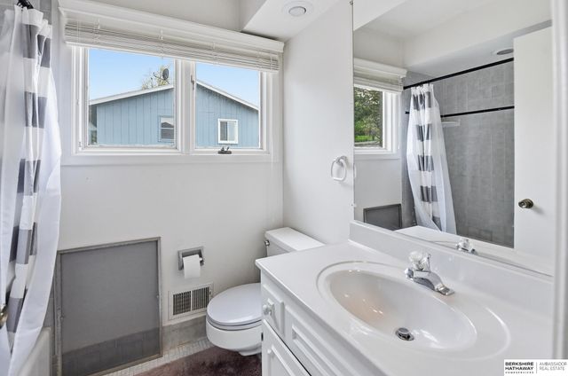 13025 Shirley Street, Omaha, NE 68144