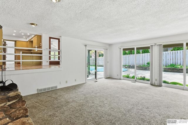 13025 Shirley Street, Omaha, NE 68144