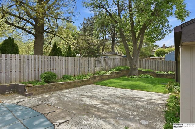 13025 Shirley Street, Omaha, NE 68144
