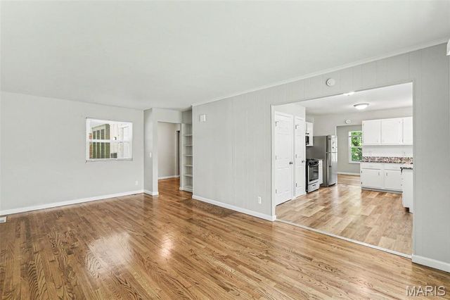 11433 Tobaggon Trail, Florissant, MO 63033