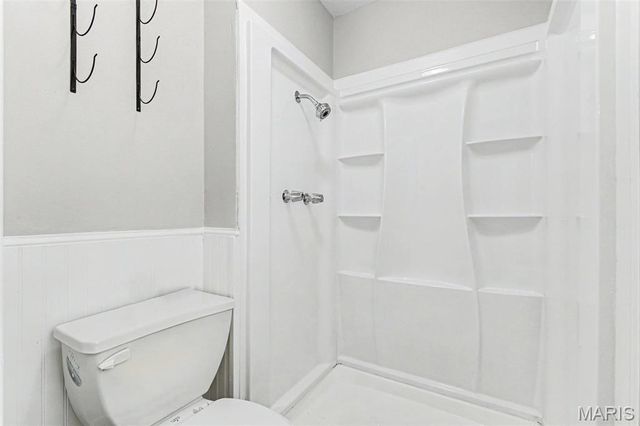 11433 Tobaggon Trail, Florissant, MO 63033