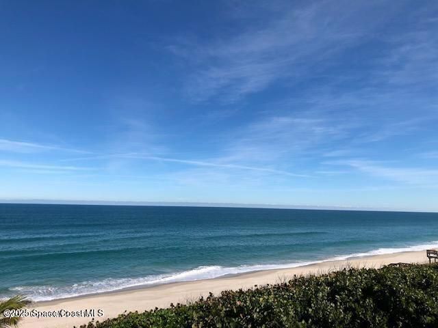 3232 Sand Dunes Court, Melbourne Beach, FL 32951