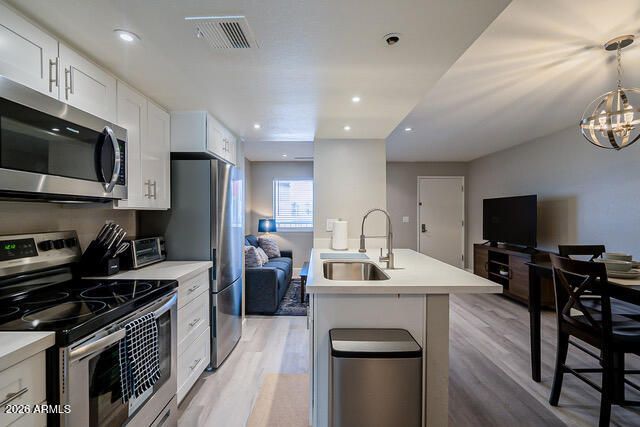12123 W BELL Road 234, Surprise, AZ 85378