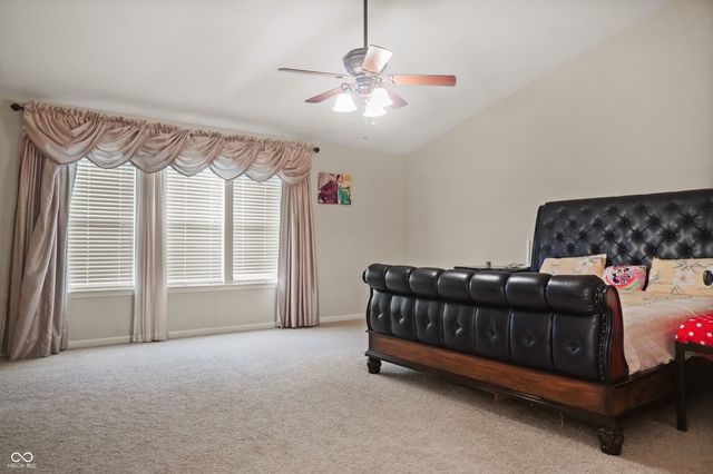7895 Blue Jay Way, Zionsville, IN 46077
