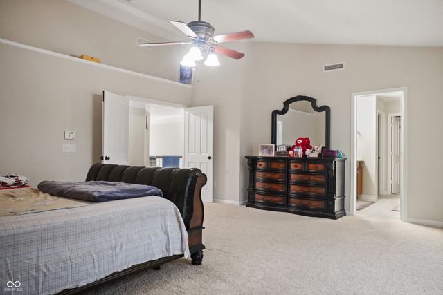 7895 Blue Jay Way, Zionsville, IN 46077