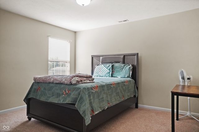 7895 Blue Jay Way, Zionsville, IN 46077