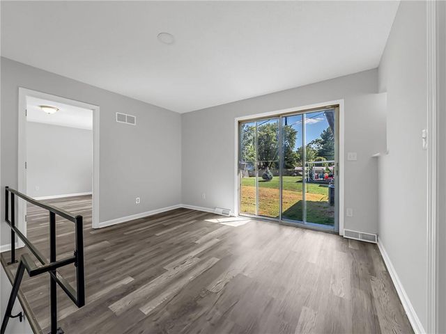 1400 SW Speas Drive, Blue Springs, MO 64014
