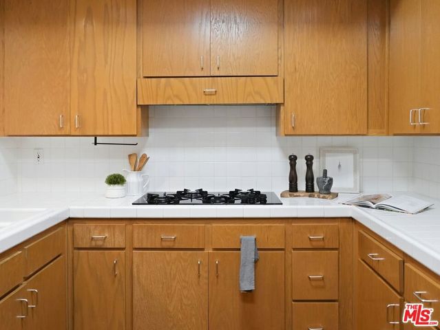 4236 Longridge Avenue 203, Los Angeles, CA 91604