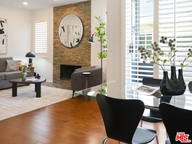 4236 Longridge Avenue 203, Los Angeles, CA 91604
