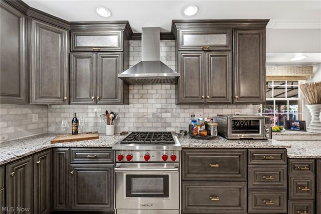 3616 Norwood Road, Shaker Heights, OH 44122