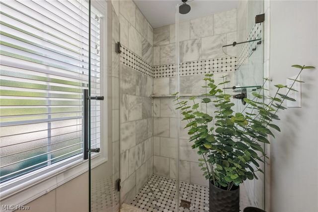 3616 Norwood Road, Shaker Heights, OH 44122