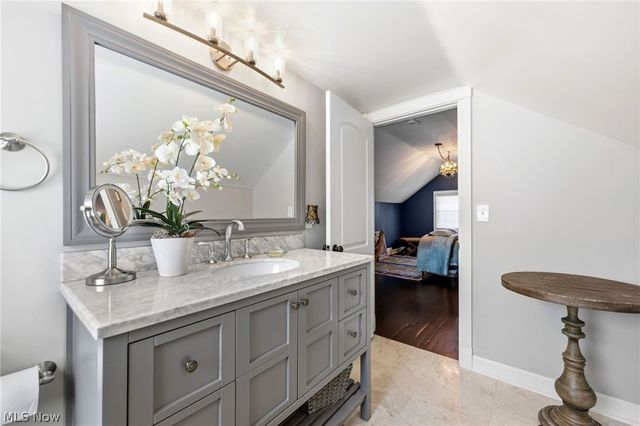 3616 Norwood Road, Shaker Heights, OH 44122