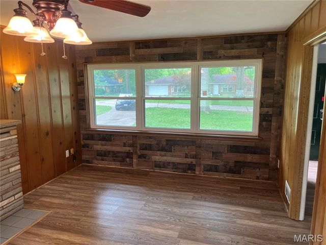 1739 June Drive, St Louis, MO 63138