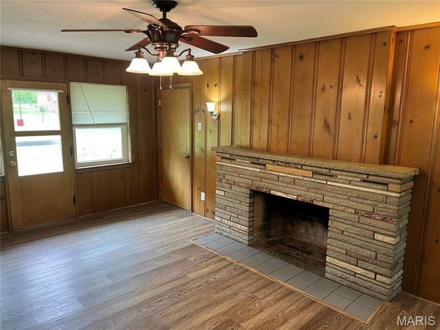 1739 June Drive, St Louis, MO 63138