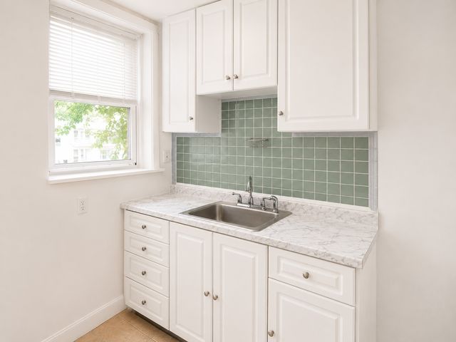 6414 N Newgard Avenue 3E, Chicago, IL 60626
