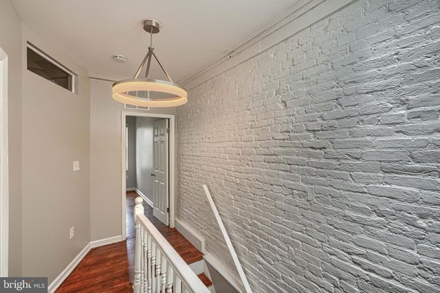 1204 W CROSS ST W, Baltimore, MD 21230