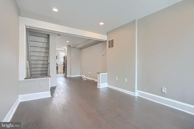 1204 W CROSS ST W, Baltimore, MD 21230