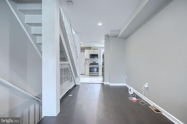 1204 W CROSS ST W, Baltimore, MD 21230