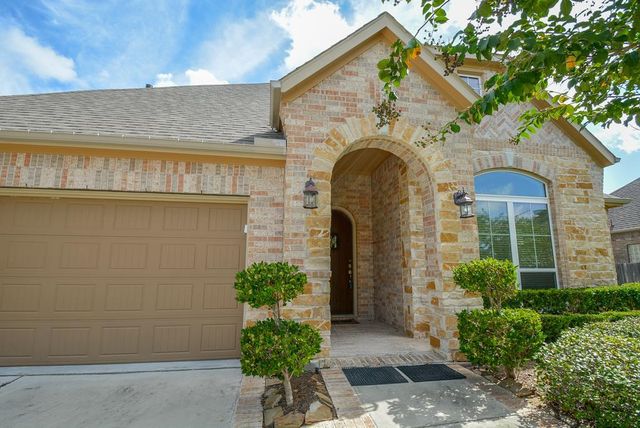 6411 Edinburgh Court, Sugar Land, TX 77479