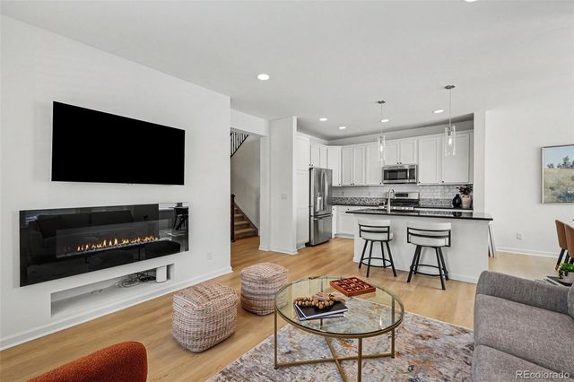 9000 E Caley Way, Centennial, CO 80111