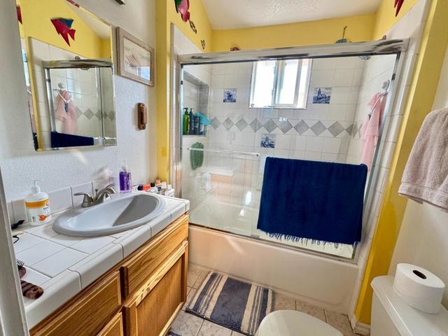 12785 Murphy Ave, San Martin, CA 95046