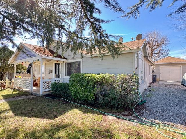 12785 Murphy Ave, San Martin, CA 95046