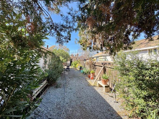 12785 Murphy Ave, San Martin, CA 95046