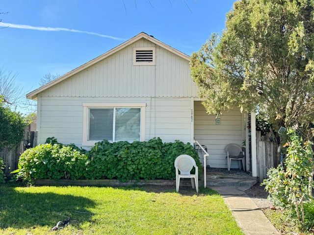 12785 Murphy Ave, San Martin, CA 95046