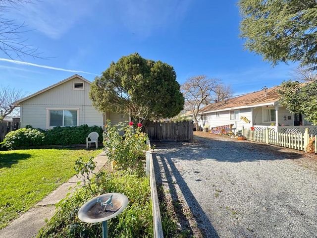 12785 Murphy Ave, San Martin, CA 95046