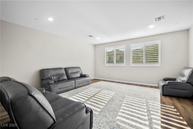 3741 Glasstop Drive, Las Vegas, NV 89141