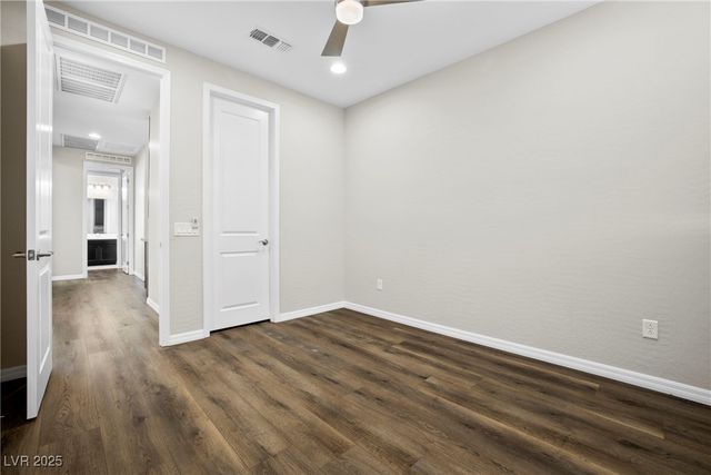 3741 Glasstop Drive, Las Vegas, NV 89141