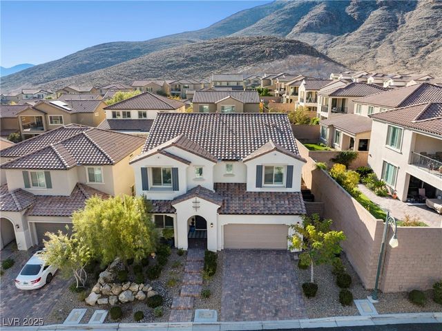 3741 Glasstop Drive, Las Vegas, NV 89141