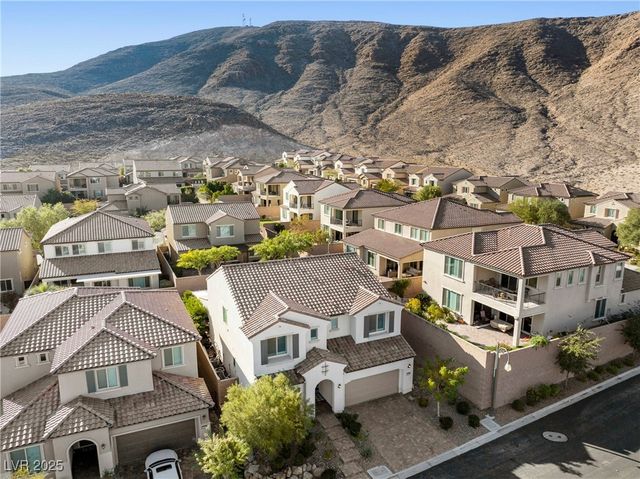 3741 Glasstop Drive, Las Vegas, NV 89141