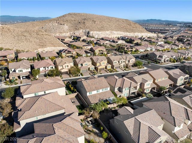 3741 Glasstop Drive, Las Vegas, NV 89141