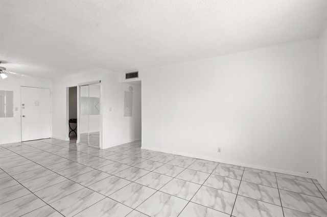 401 Golden Isles Drive 602, Hallandale Beach, FL 33009