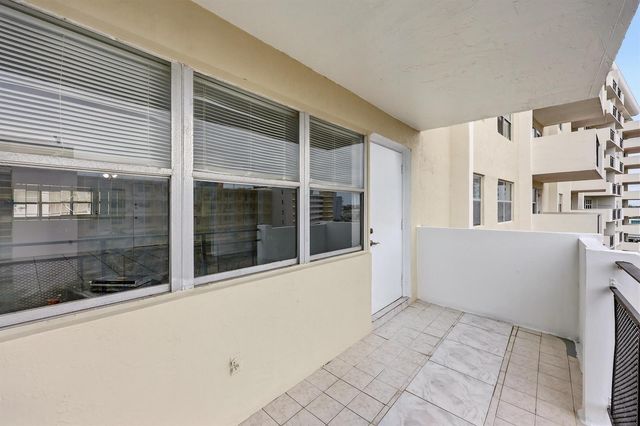 401 Golden Isles Drive 602, Hallandale Beach, FL 33009