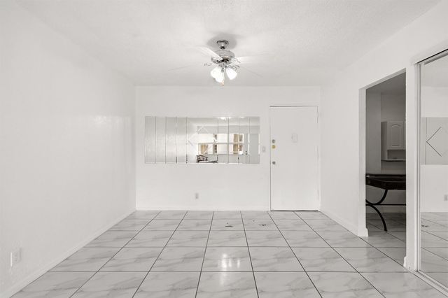 401 Golden Isles Drive 602, Hallandale Beach, FL 33009