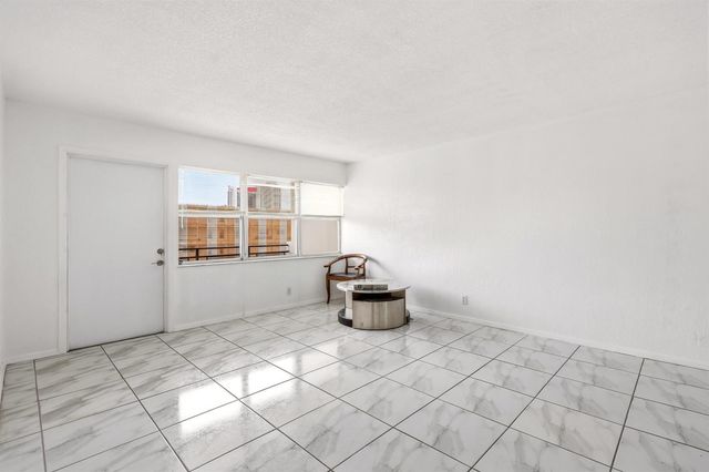 401 Golden Isles Drive 602, Hallandale Beach, FL 33009