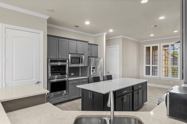349 Kerry Bog Lane, The Woodlands, TX 77382