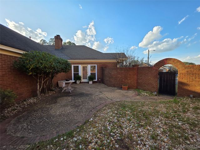 1524 Charleton Drive, Montgomery, AL 36106