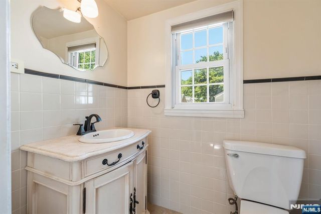 312 Van Buren Avenue, Teaneck, NJ 07666
