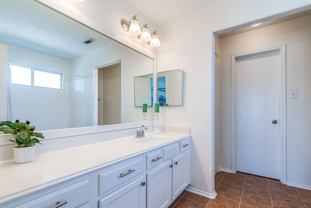 7215 Autumn Day Court, Magnolia, TX 77354