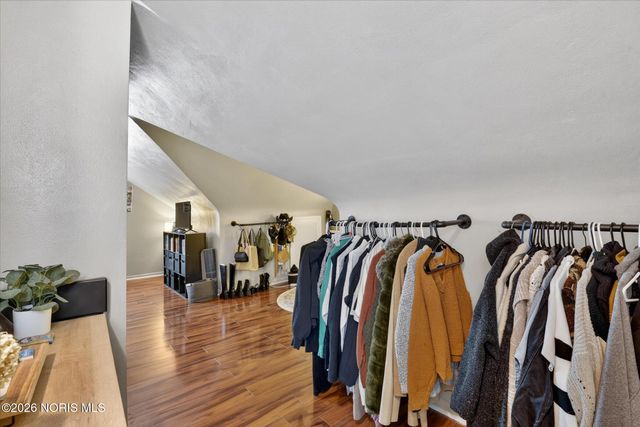 4347 S Detroit Avenue, Toledo, OH 43614