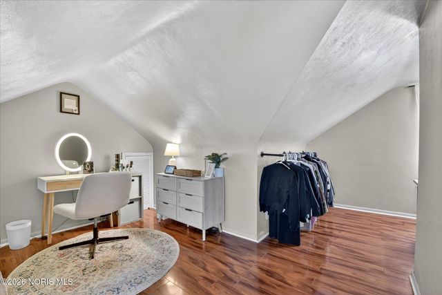 4347 S Detroit Avenue, Toledo, OH 43614