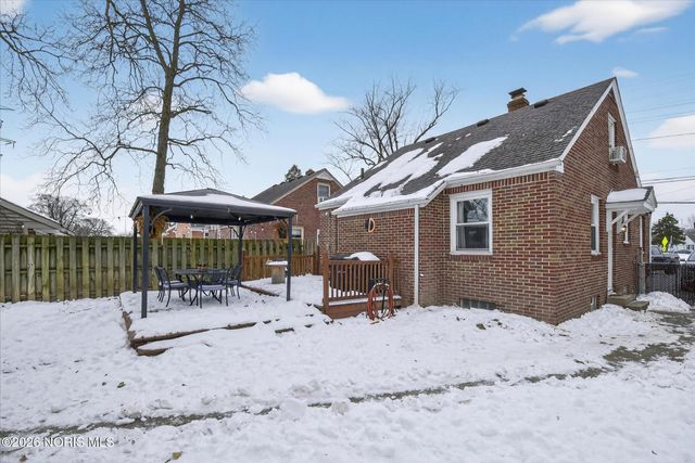 4347 S Detroit Avenue, Toledo, OH 43614