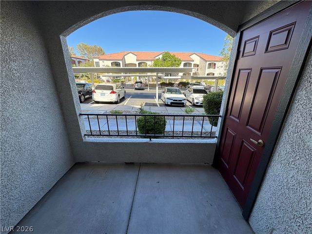 950 Seven Hills Drive 217, Henderson, NV 89052