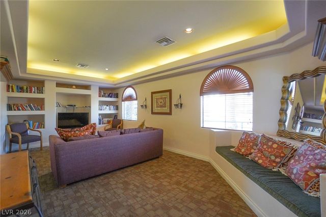 950 Seven Hills Drive 217, Henderson, NV 89052