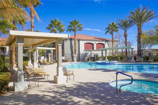 950 Seven Hills Drive 217, Henderson, NV 89052